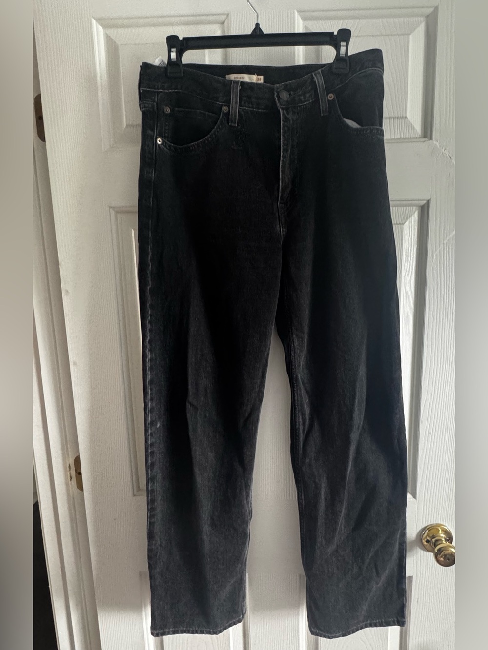 LEVI STRAUSS DAD JEAN IN GRAY